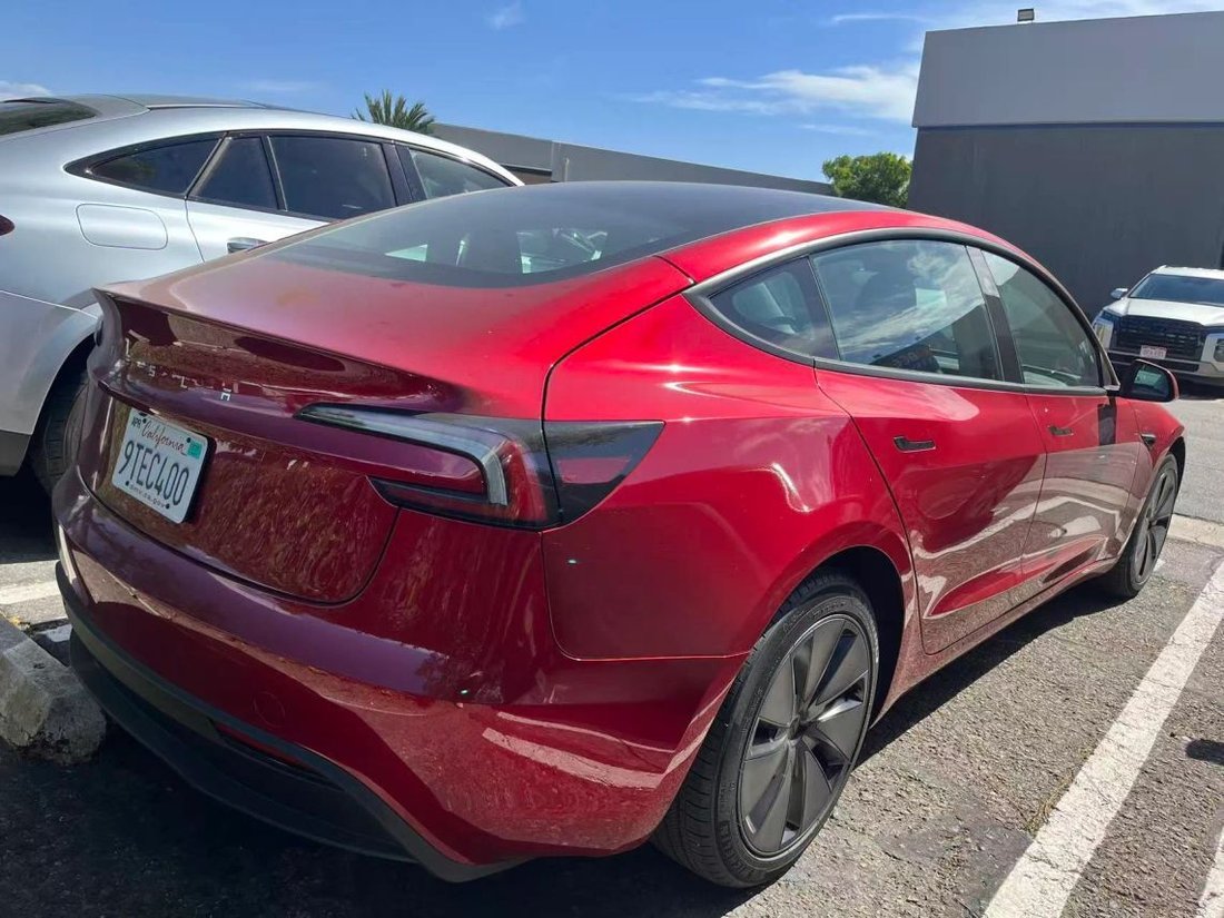 Sedan in Costa Mesa, CA, United States 2 - 19129727
