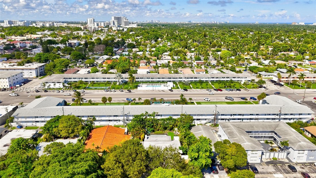 Casa en Hallandale Beach, Florida, Estados Unidos 4 - 19123260