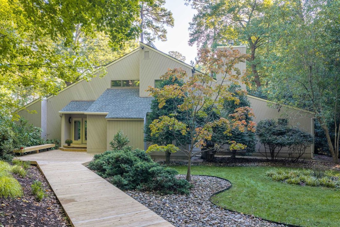 Maison à Newport News, Virginie, États-Unis 2 - 19121521