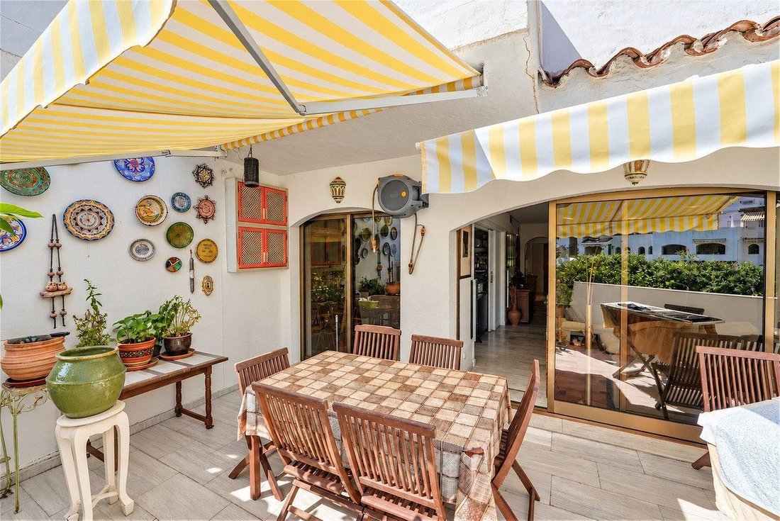 Appartamento a Elviria-Cabopino, Marbella, Spagna 4 - 19132326