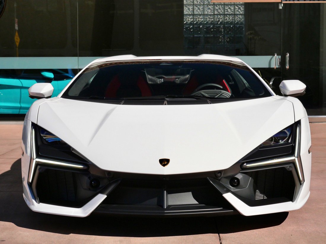Coupe in Beverly Hills, CA, United States 5 - 19129234