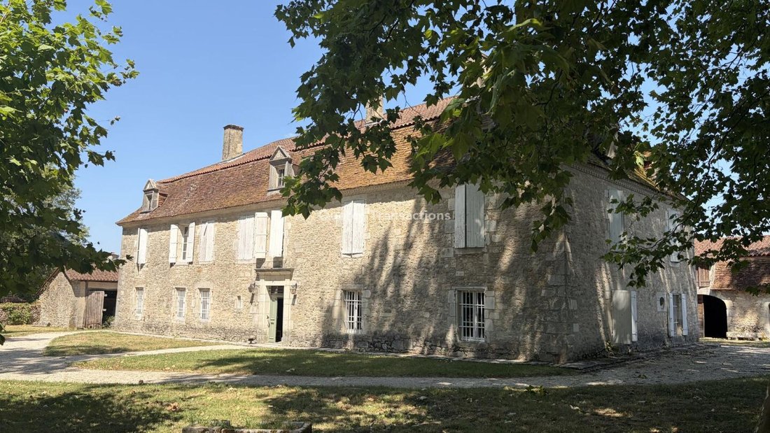 Haus in Thenon, Neu-Aquitanien, Frankreich 1 - 19126479