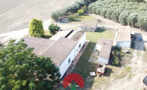 Villa in Pisticci, Basilikata, Italien 1