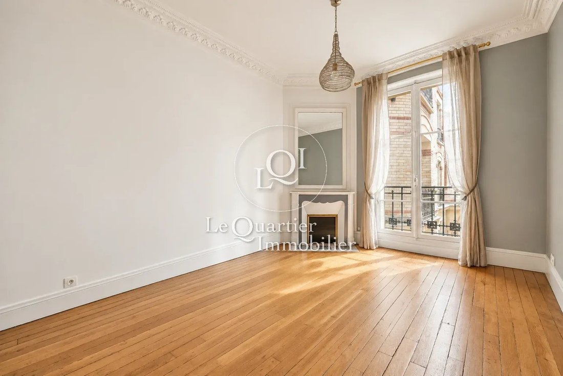 Wohnung in La Fourche-Guy Môquet, Paris 17e Arrondissement, Paris 5 - 18212053
