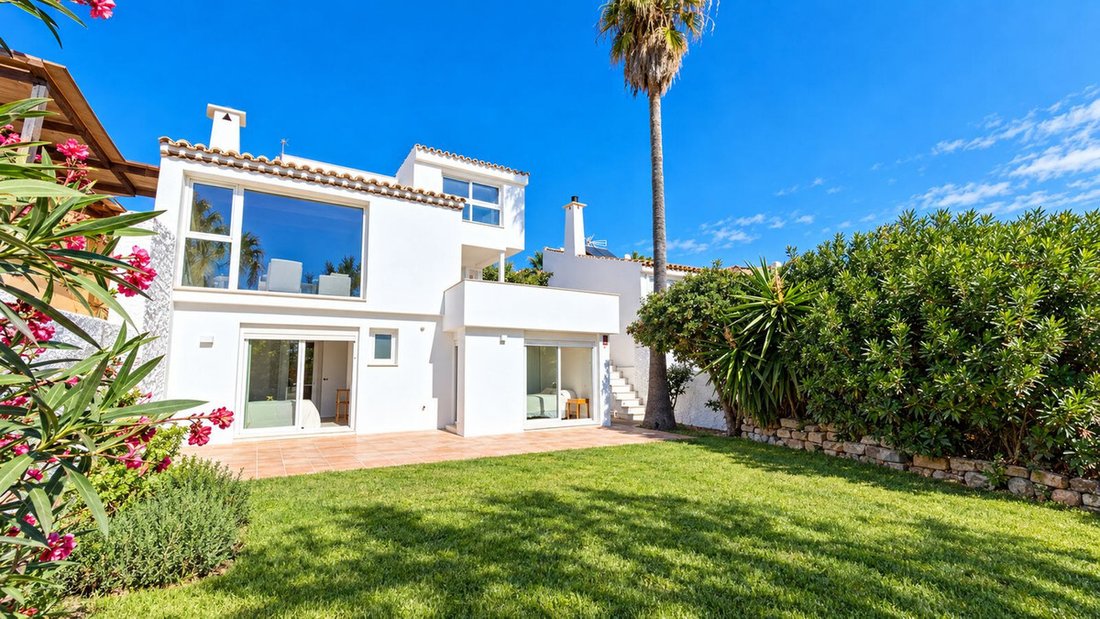 Villa in Estepona, Andalusien, Spanien 1 - 19122697