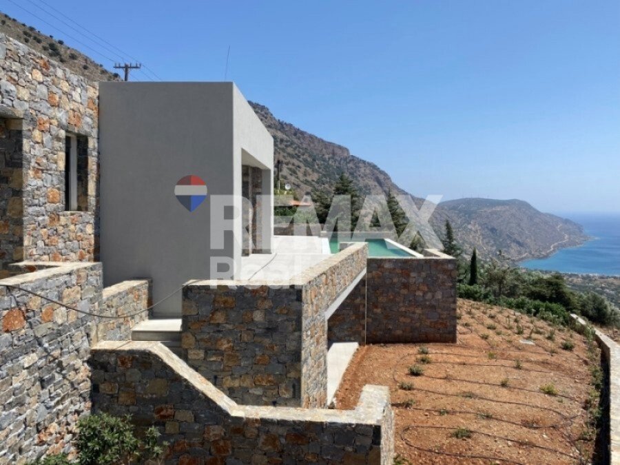 Villa in Community of Vrouchas, Agios Nikolaos Municipal Unit, Greece 1 - 19125366