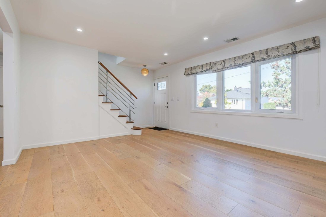 House in Secaucus, New Jersey, United States 3 - 19120828