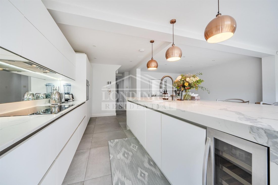 Casa a Bushey, Hertsmere, Inghilterra 3 - 19124450