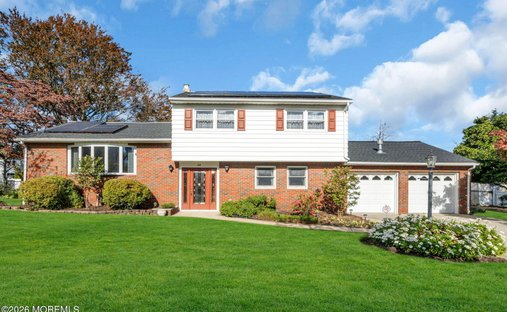 House in Clifton, New Jersey, United States 1