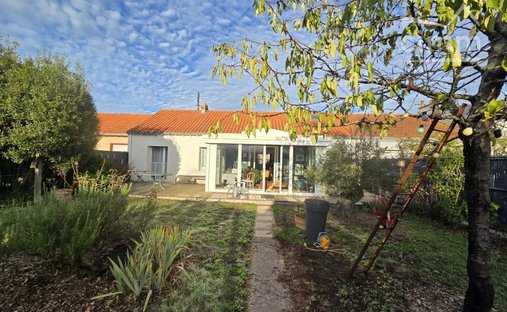 Haus in Houssais, Rezé, Frankreich 1