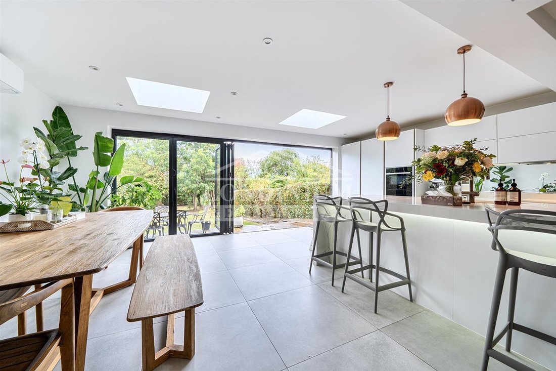 Casa a Bushey, Hertsmere, Inghilterra 4 - 19124450
