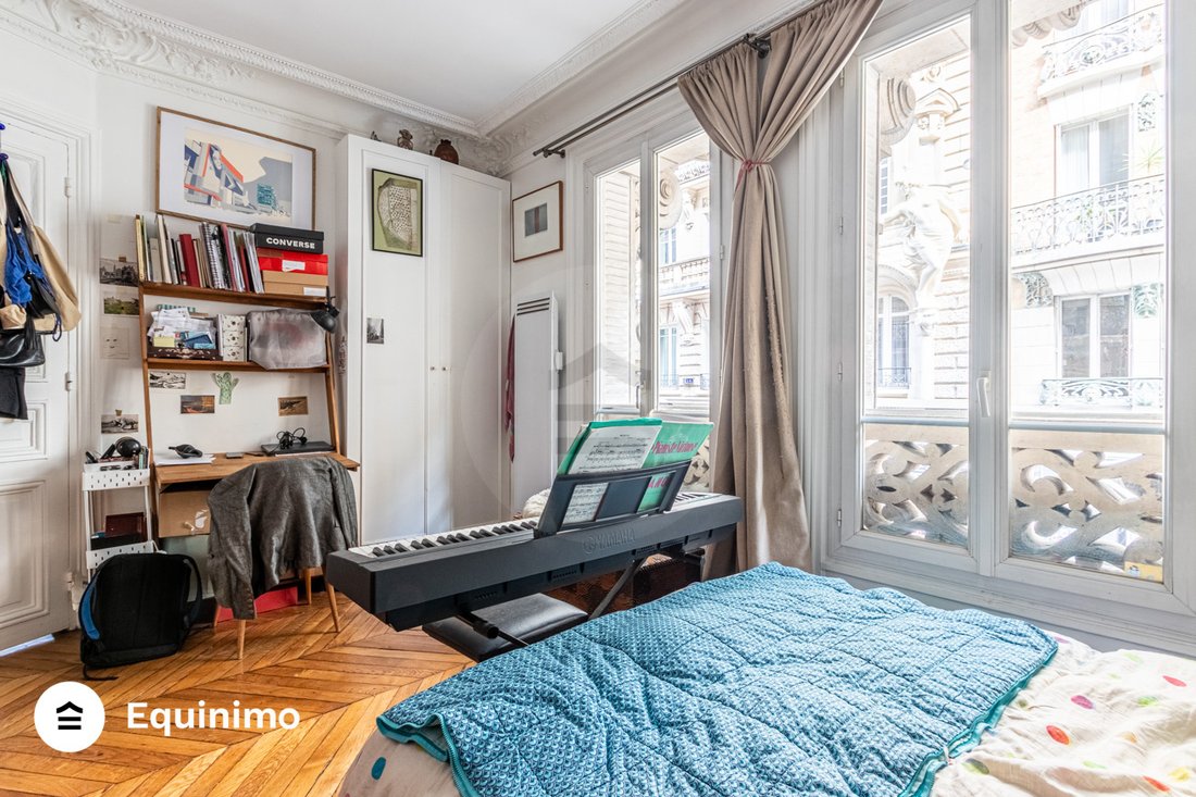 Apartment in Grange Aux Belles-Terrage, Paris 10e Arrondissement, Paris 5 - 19126325