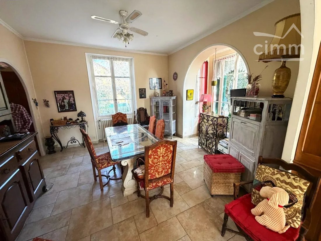 Townhouse en Grasse, Provenza-Alpes-Costa Azul, Francia 4 - 19126755