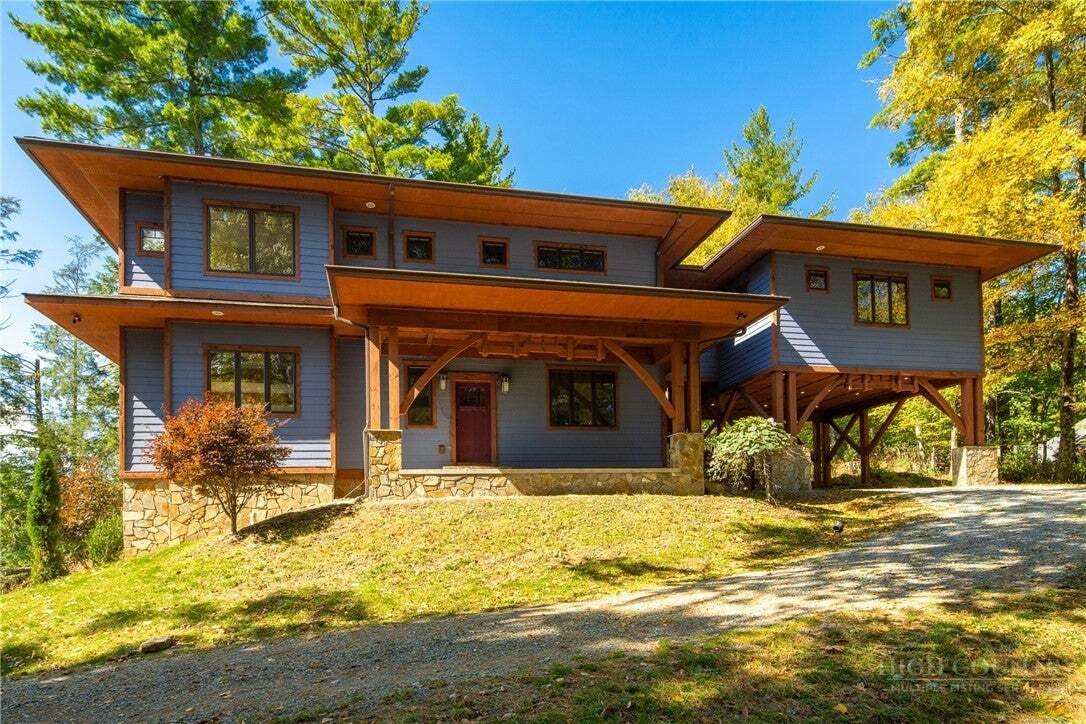 House in Blowing Rock, North Carolina, United States 1 - 19121503