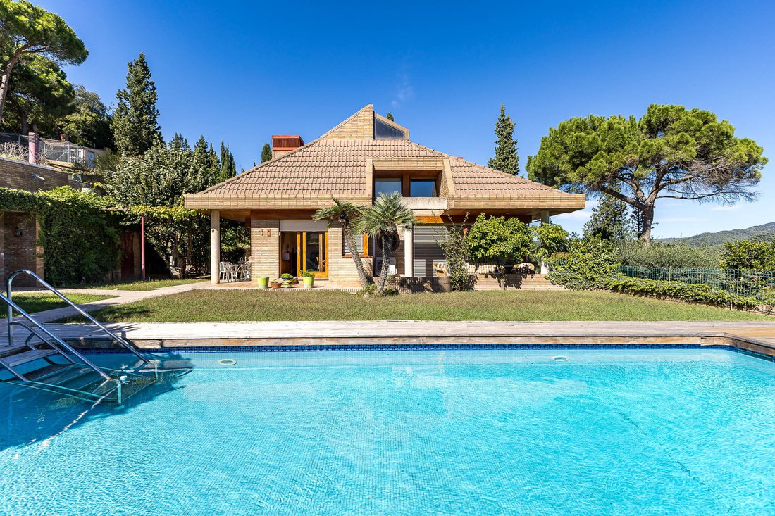 Villa in Capellades, Katalonien, Spanien 1 - 19132425