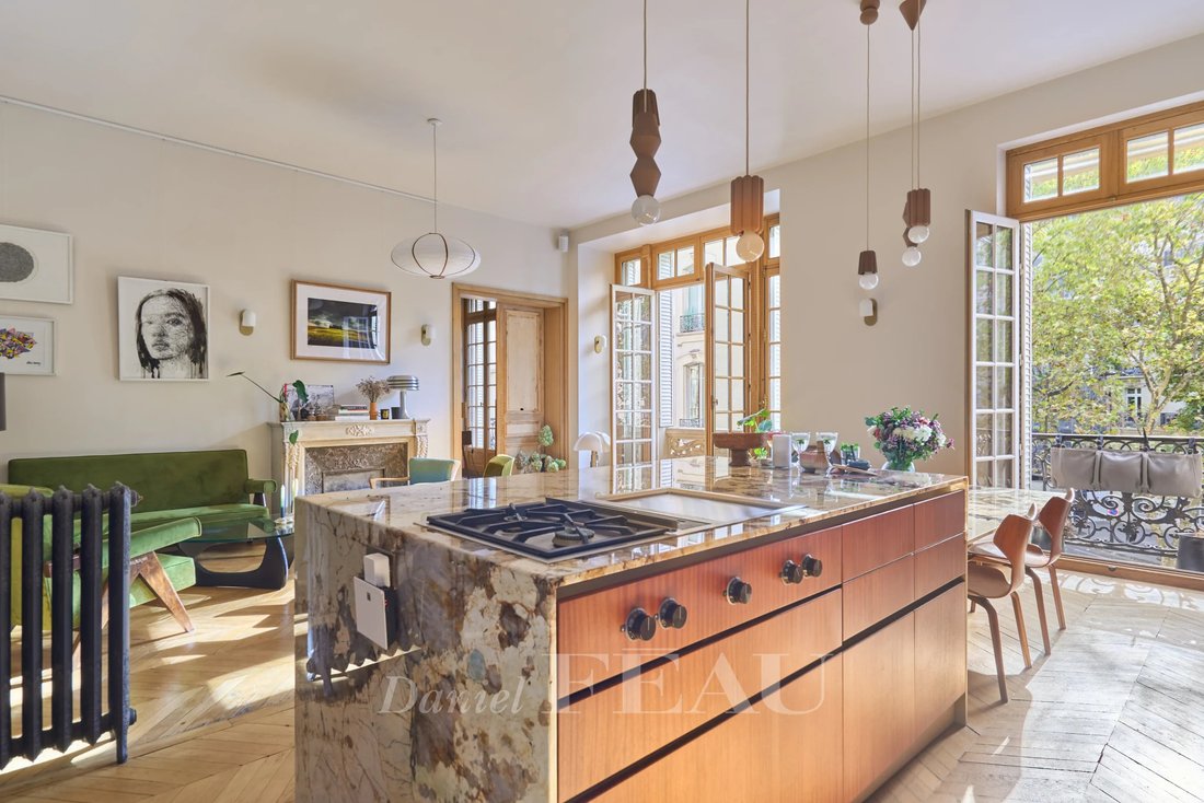 Apartment in Pereire-Malesherbes, Paris 17e Arrondissement, Paris 4 - 19134932