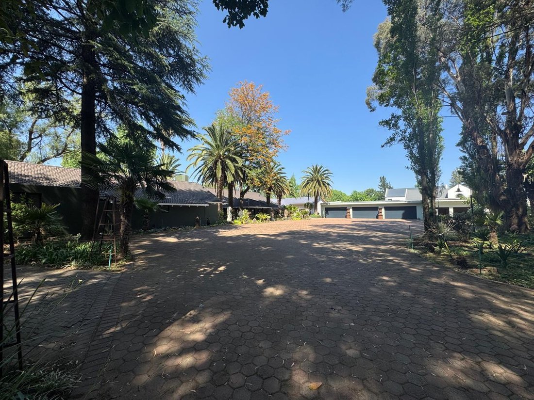 Estate in Vaal River, South Africa 1 - 19123540