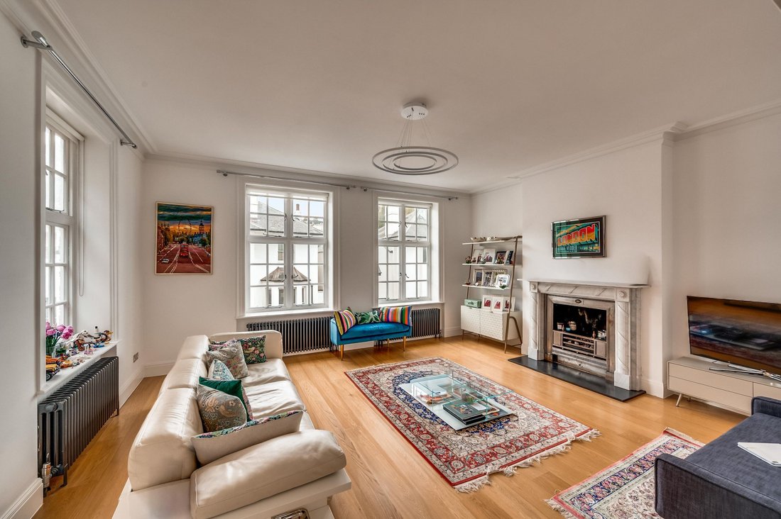 Casa en Campden Hill, Kensington y Chelsea, Inglaterra 1 - 19130746