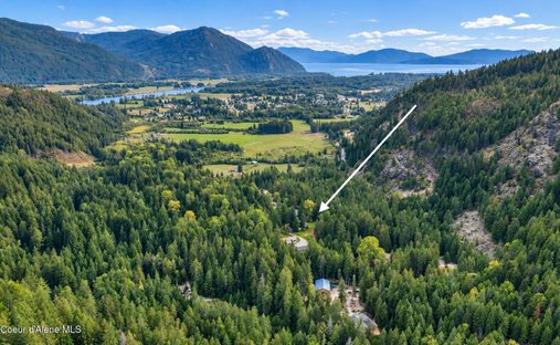 House in Clark Fork, Idaho, United States 1