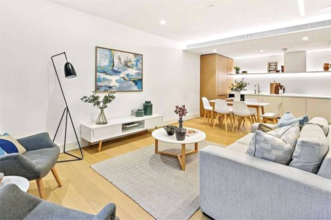 Apartment in Soho, England 1 - 19130778