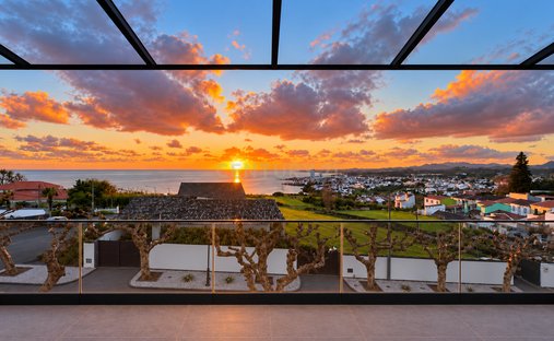 Villa in Lagoa (Santa Cruz), Azoren, Portugal 1