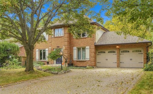House in Hamilton, Ontario, Canada 1
