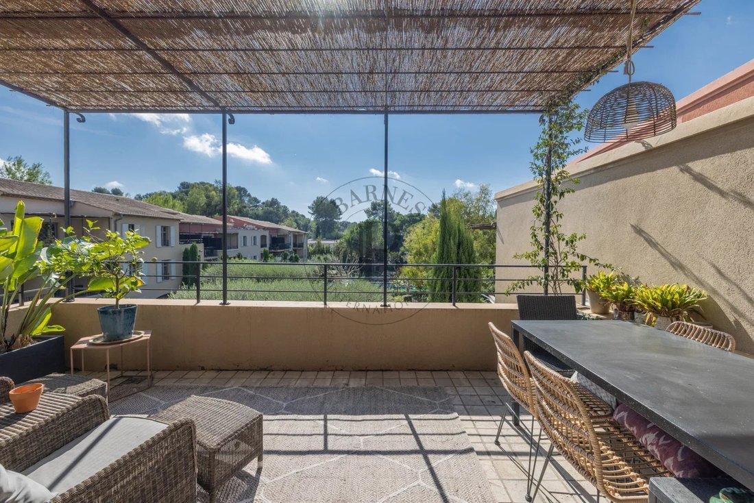 Wohnung in Mougins, Provence-Alpes-Côte d'Azur, Frankreich 2 - 19122870