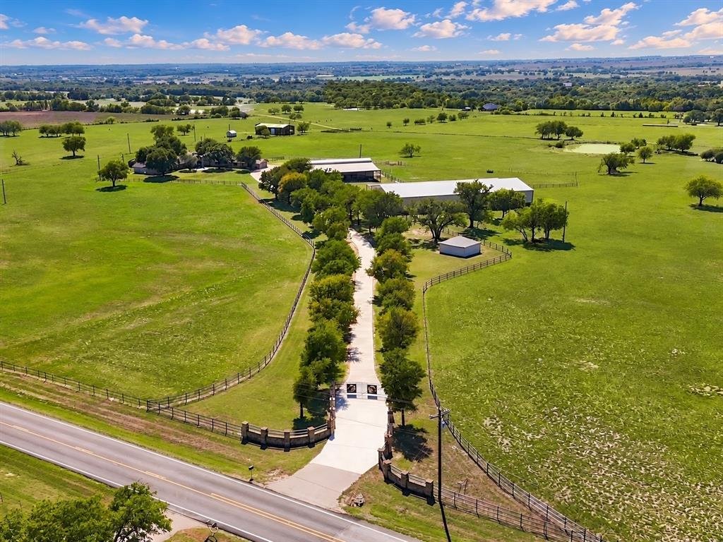 House in Cleburne, Texas, United States 3 - 19127520