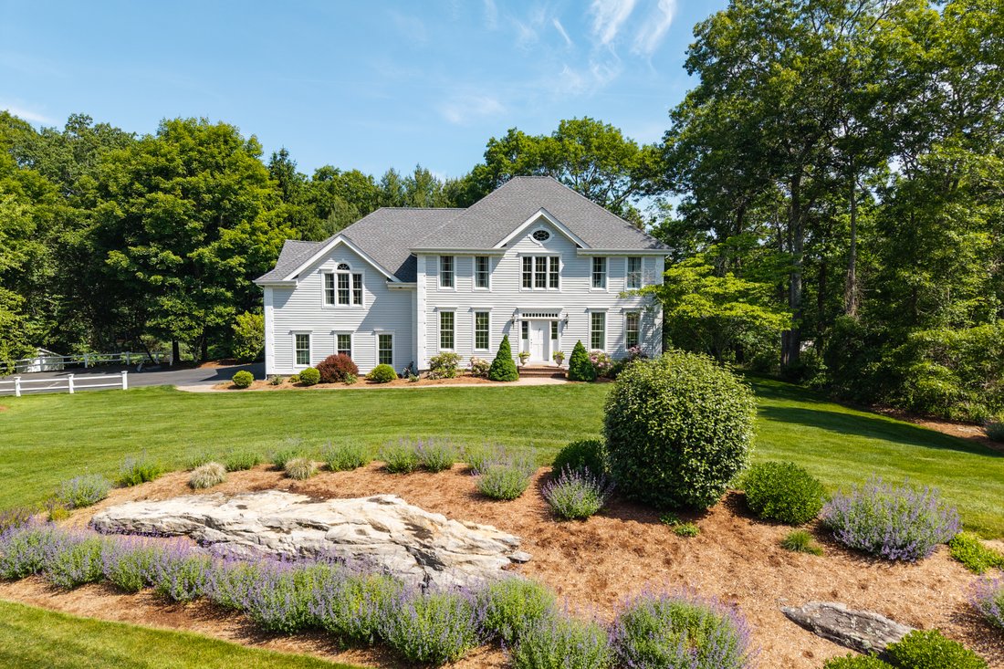 House in Killingworth, Connecticut, United States 2 - 19120637