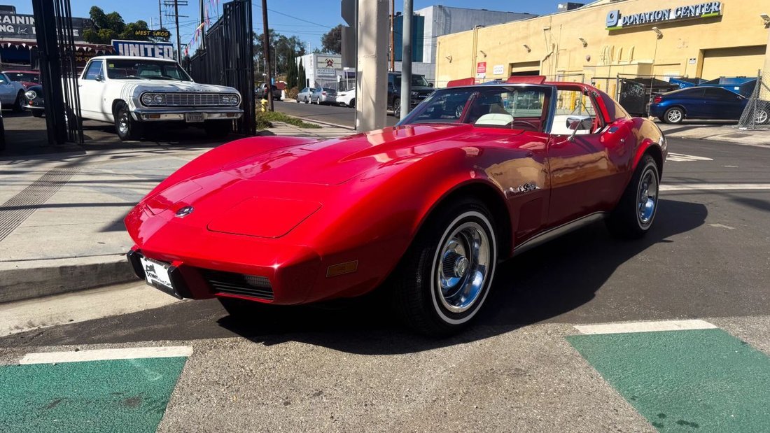 Coupe in Los Angeles, CA, United States 2 - 19134045