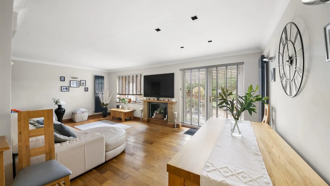 Haus in North Hillingdon, Hillingdon, England 3 - 19121713