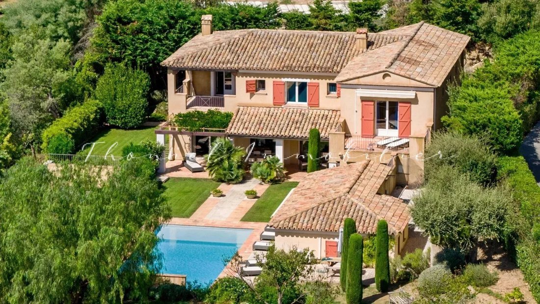Casa en Grimaud, Provenza-Alpes-Costa Azul, Francia 1 - 19122745