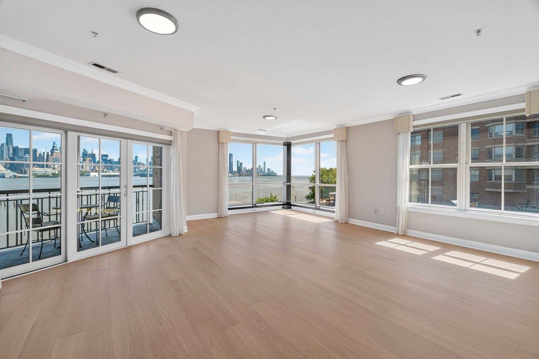 Condominio a Guttenberg, New Jersey, Stati Uniti 2 - 19120875