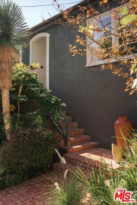 House in Los Angeles, California, United States 3 - 19128754
