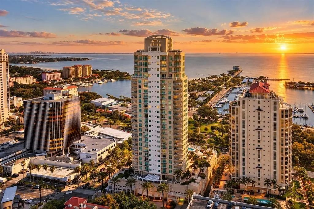 Condominio en San Petersburgo, Florida, Estados Unidos 1 - 19133225