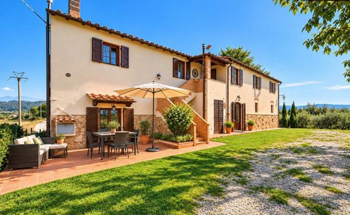 Casa di campagna a Fauglia, Toscana, Italia 1