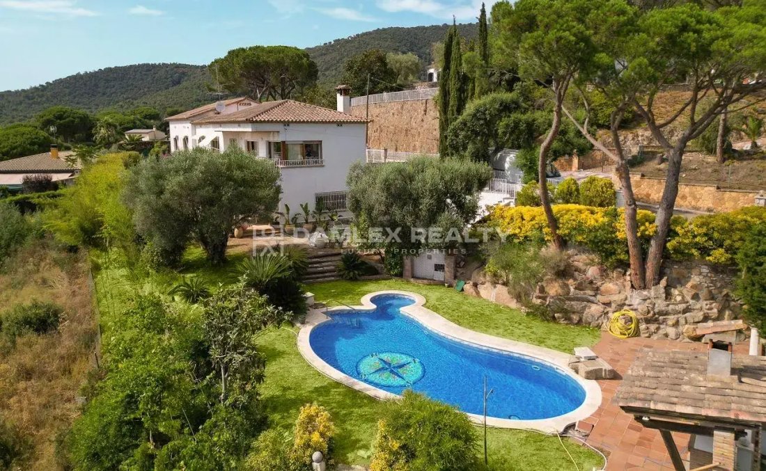 Maison à Santa Cristina d'Aro, Catalogne, Espagne 1 - 15856705