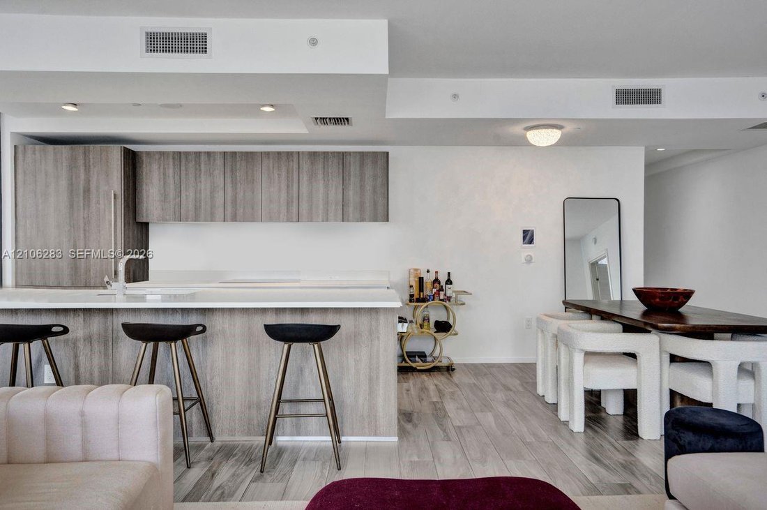 Appartement à Miami, Floride, États-Unis 3 - 19129960