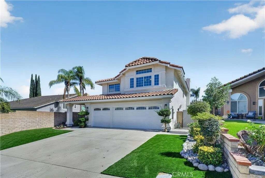 Casa a Chino Hills, California, Stati Uniti 2 - 18746901