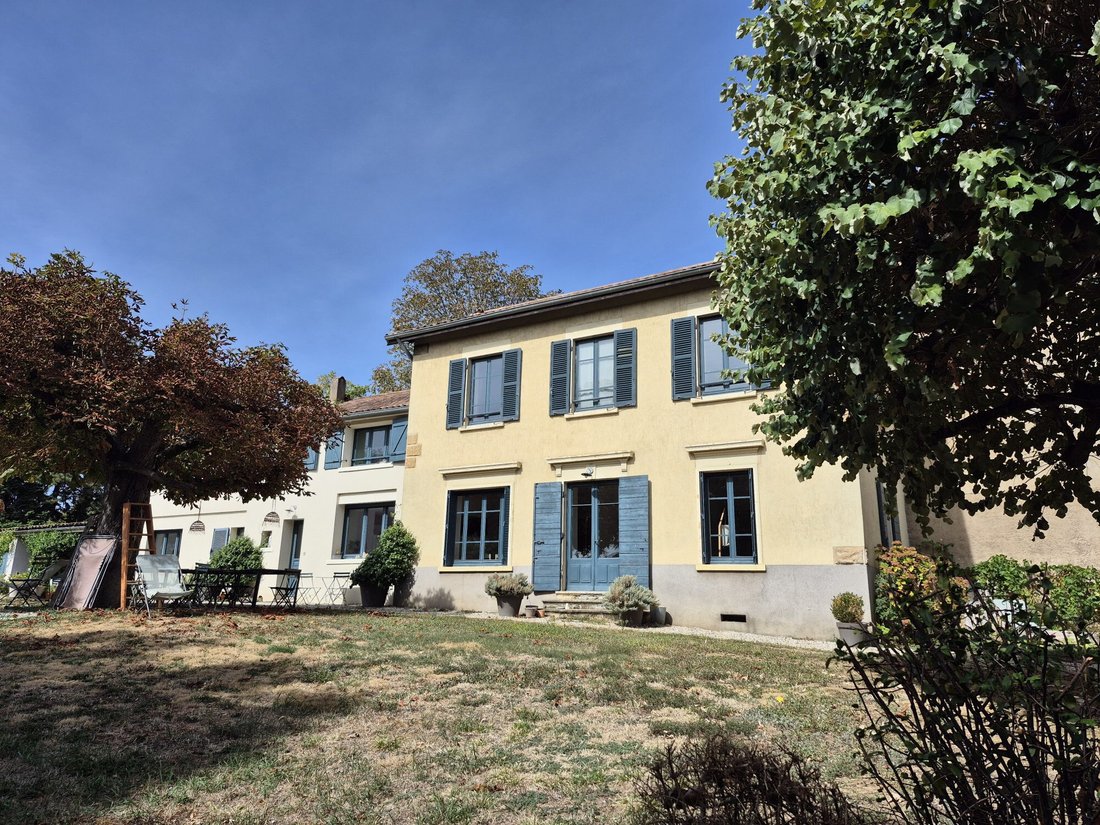 Casa de Campo en Champagne-au-Mont-d'Or, Auvernia-Ródano-Alpes, Francia 4 - 19130055