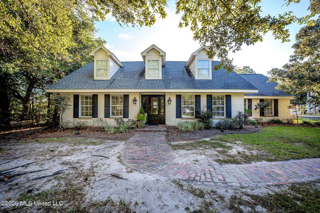 House in Ocean Springs, Mississippi, United States 2 - 19136222