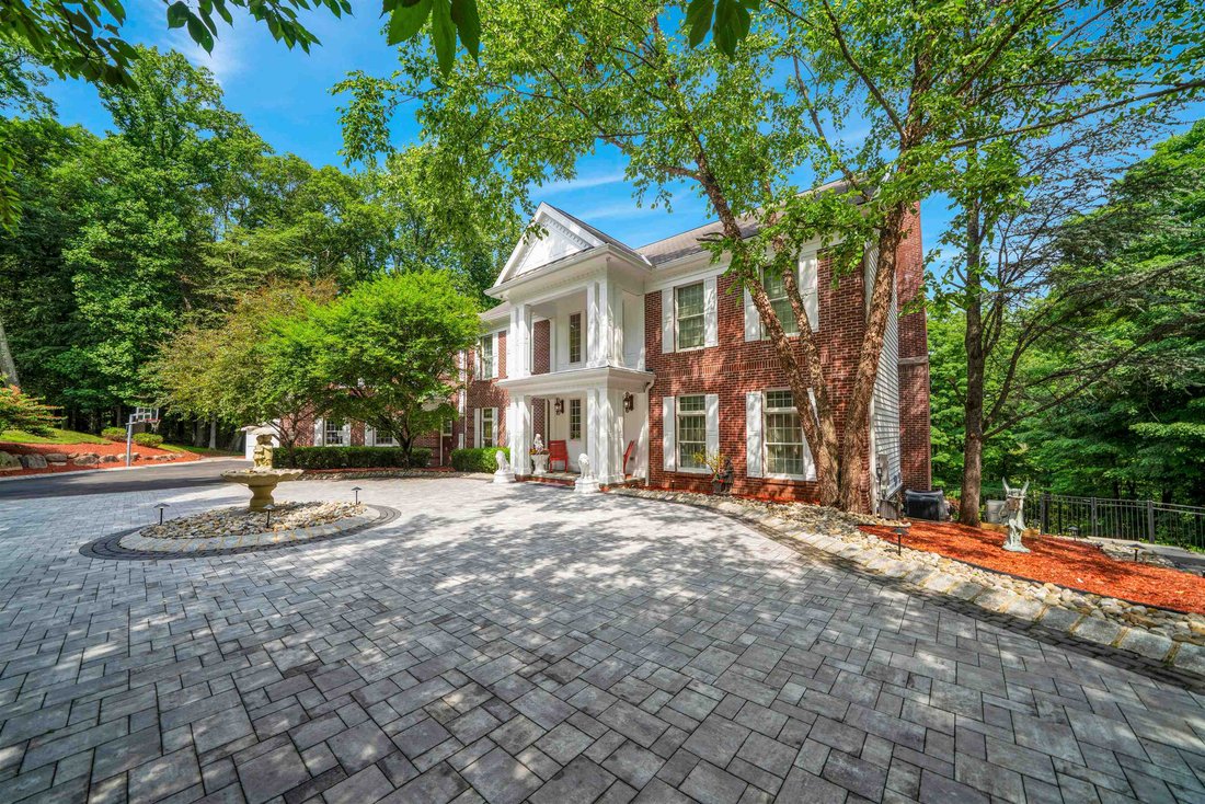 House in Franklin Lakes, New Jersey, United States 3 - 19120711