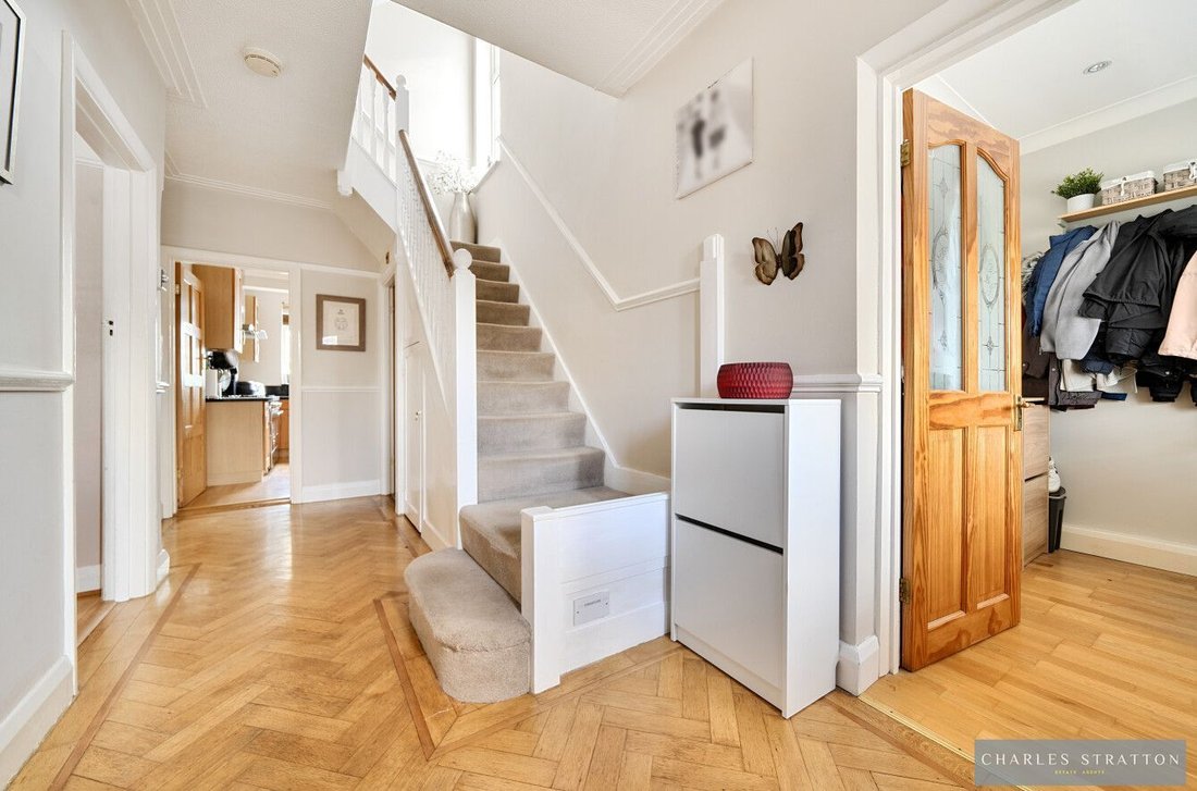 Haus in Gidea Park, Romford, England 5 - 19130846