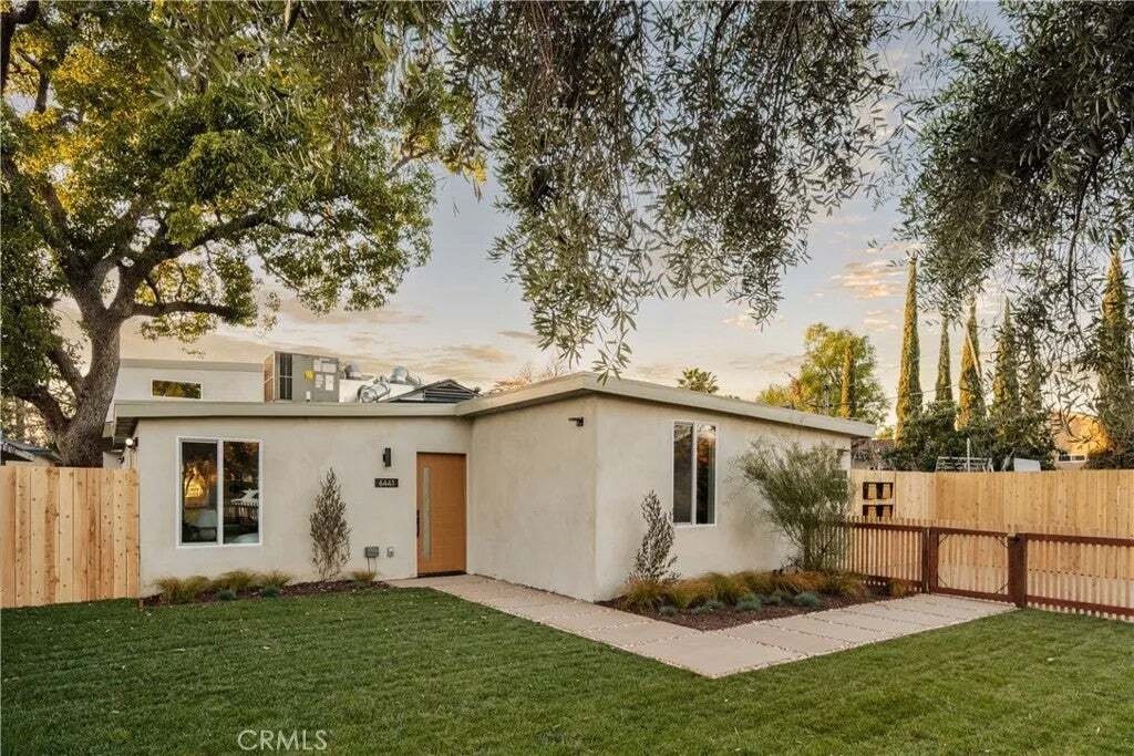 Andere in Los Angeles, Kalifornien, Vereinigte Staaten 1 - 18562221
