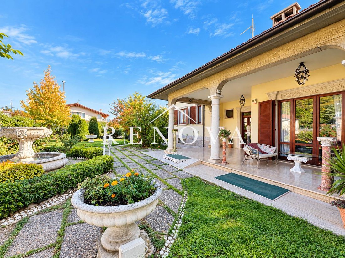Villa a Cavaion Veronese, Veneto, Italia 1 - 19132460