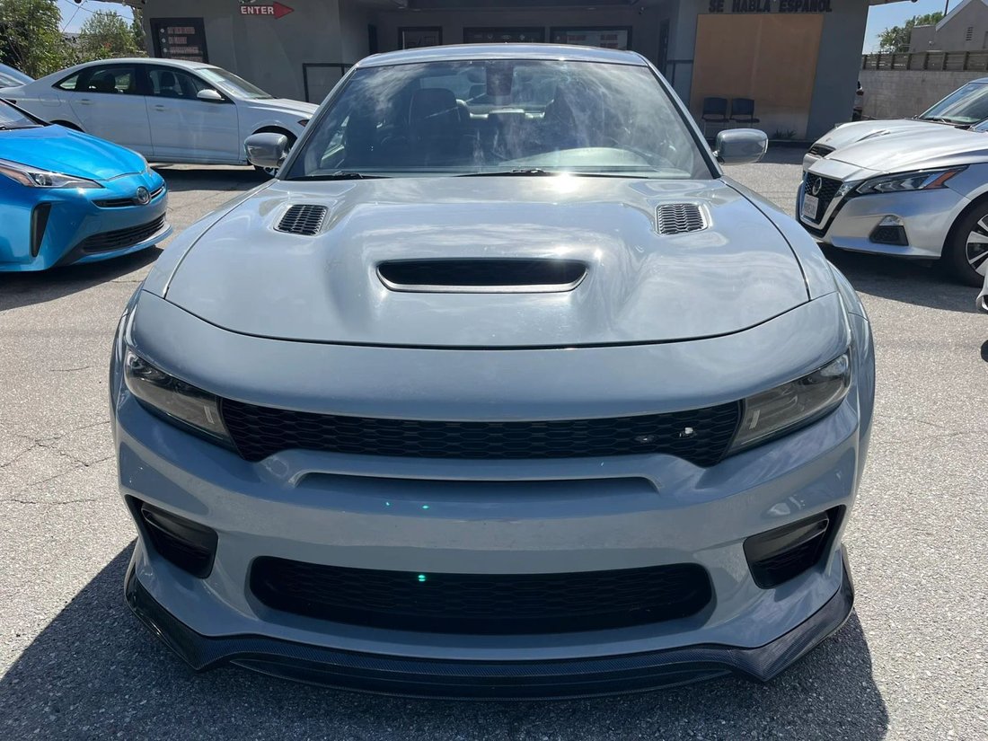 Sedan in Fontana, CA, United States 2 - 19129003