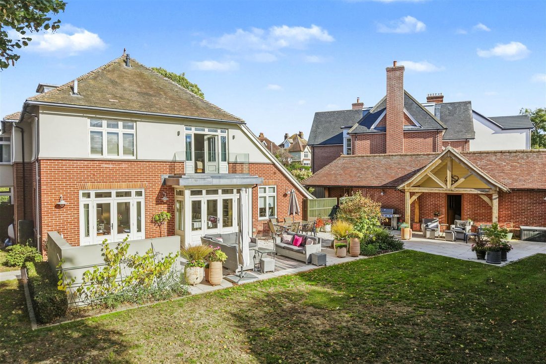 House in Saffron Walden, England 4 - 19124388
