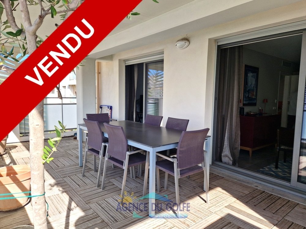 Apartamento en La Ciotat, Provenza-Alpes-Costa Azul, Francia 1 - 17313072