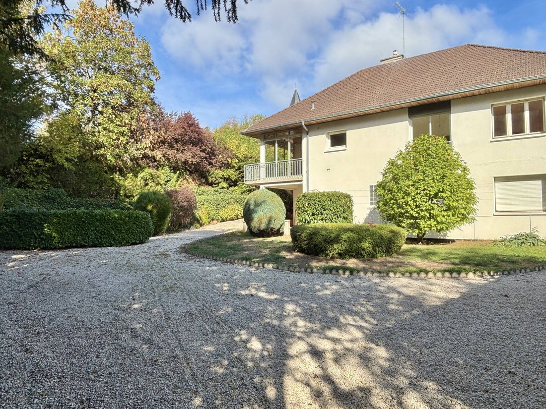 House in Vieux Village, Fontaine-les-Dijon, France 2 - 19128850