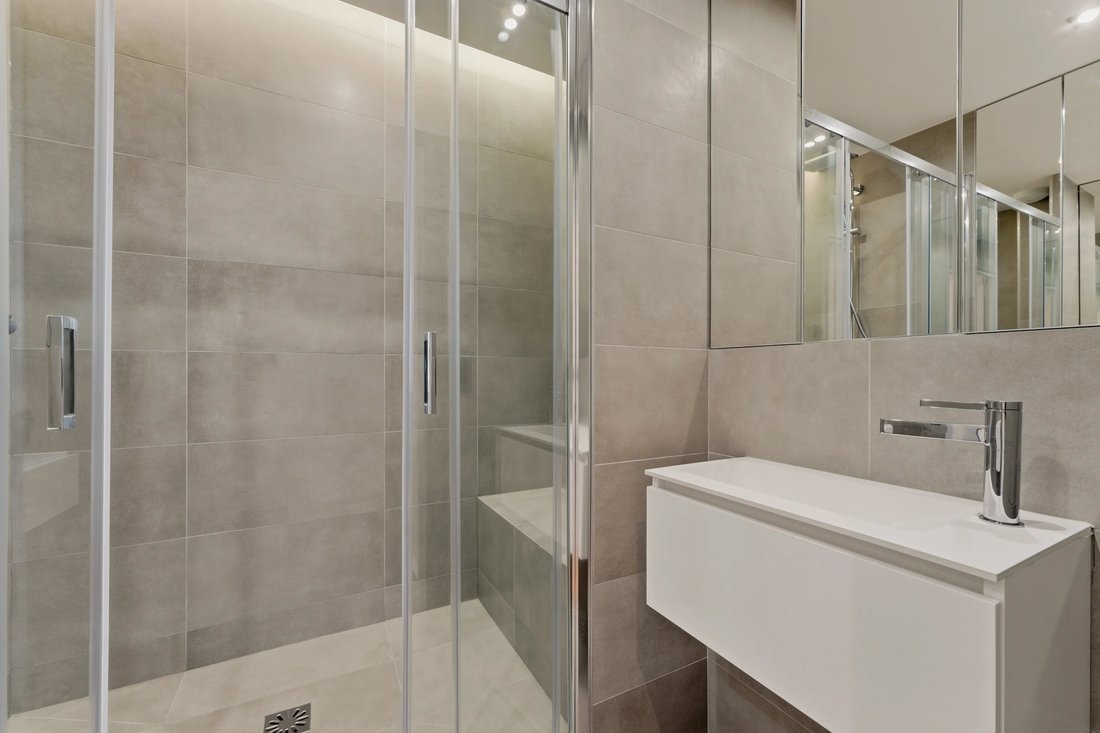 Apartment in Legendre-Lévis, Paris 17e Arrondissement, Paris 5 - 19121722